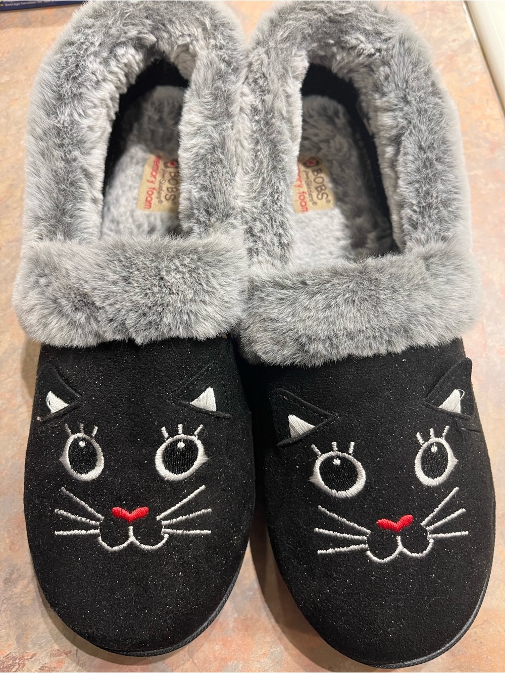 Women’s Black Cat Slippers with Gray Faux Fur Lining